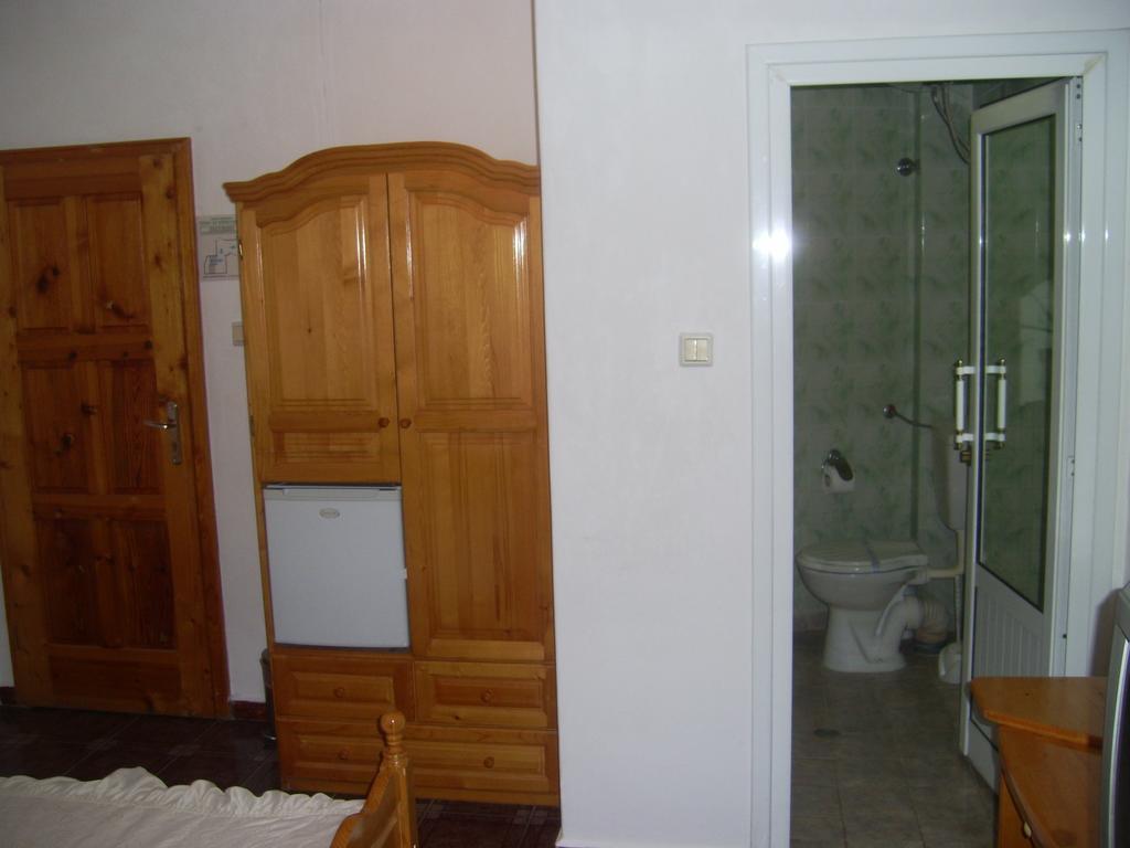 Family Hotel George Svilengrad Room photo